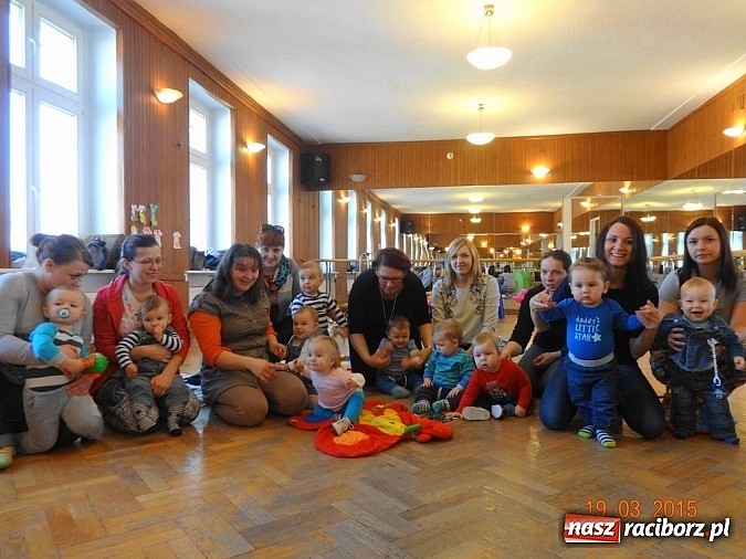 Zdjęcie w galerii na portalu naszraciborz.pl: Wsiadaj zimo na sanki i uciekaj już wiadomości z regionu