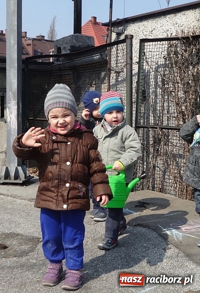 Zdjęcie w galerii na portalu naszraciborz.pl: Wsiadaj zimo na sanki i uciekaj już wiadomości z regionu