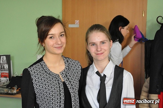 Zdjęcie w galerii na portalu naszraciborz.pl: Hotelarstwo w teorii i praktyce - konkurs w raciborskiej Polonii wiadomości z regionu