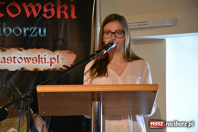 Zdjęcie w galerii na portalu naszraciborz.pl: Ofka Piastówna - akademia i wieczornica poświęcona raciborskiej dominikance za nami wiadomości z regionu