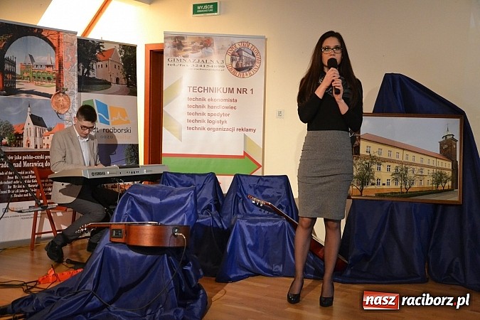 Zdjęcie w galerii na portalu naszraciborz.pl: Ofka Piastówna - akademia i wieczornica poświęcona raciborskiej dominikance za nami wiadomości z regionu