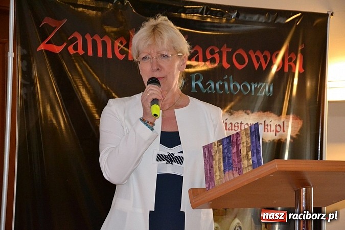 Zdjęcie w galerii na portalu naszraciborz.pl: Wielkanocna procesja konna w Bieńkowicach – finisaż wystawy na zamku wiadomości z regionu