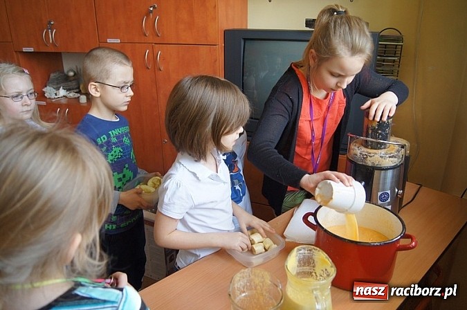 Zdjęcie w galerii na portalu naszraciborz.pl: Na dobry początek dnia...  wiadomości z regionu
