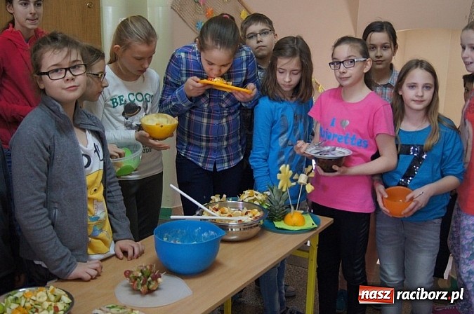 Zdjęcie w galerii na portalu naszraciborz.pl: Na dobry początek dnia...  wiadomości z regionu