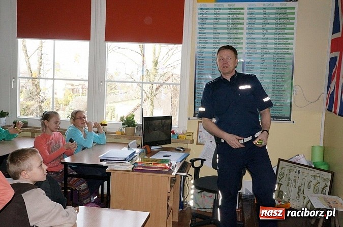 Zdjęcie w galerii na portalu naszraciborz.pl: Jestem widoczny, jestem bezpieczny w ZSP 2 wiadomości z regionu