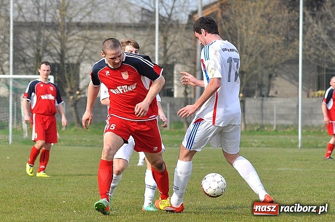 Zdjęcie w galerii na portalu naszraciborz.pl: Rafako nie dało rady liderowi. Mecz na szczycie dla Granicy Ruptawa wiadomości z regionu