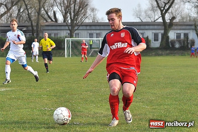 Zdjęcie w galerii na portalu naszraciborz.pl: Rafako nie dało rady liderowi. Mecz na szczycie dla Granicy Ruptawa wiadomości z regionu