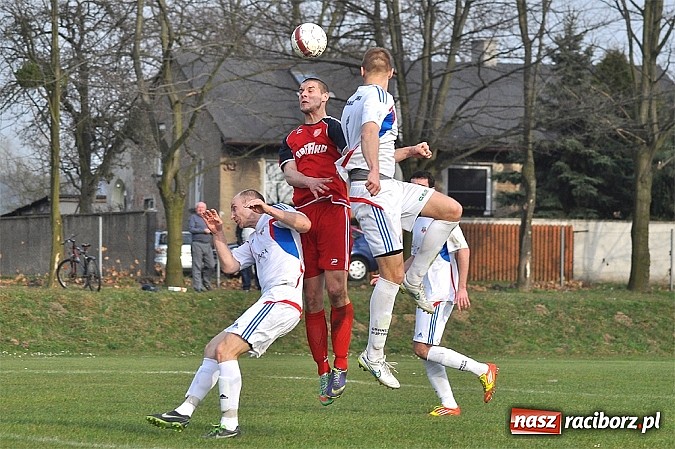 Zdjęcie w galerii na portalu naszraciborz.pl: Rafako nie dało rady liderowi. Mecz na szczycie dla Granicy Ruptawa wiadomości z regionu
