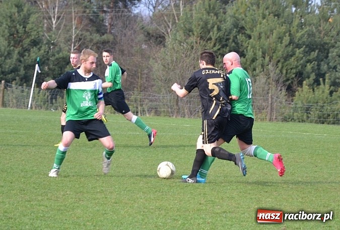 Zdjęcie w galerii na portalu naszraciborz.pl: Procek i Wilisz wyważyli bramę. Zameczek zdobyty! wiadomości z regionu
