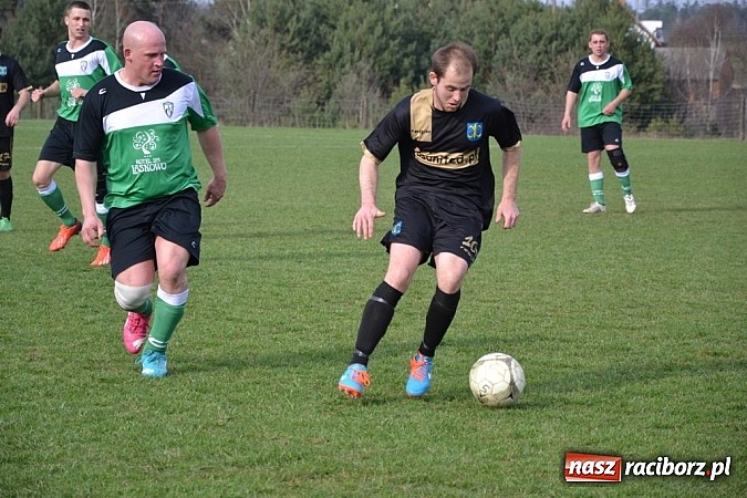 Zdjęcie w galerii na portalu naszraciborz.pl: Procek i Wilisz wyważyli bramę. Zameczek zdobyty! wiadomości z regionu