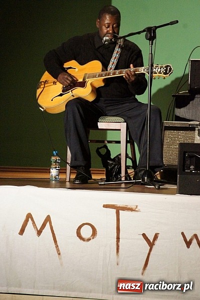 Zdjęcie w galerii na portalu naszraciborz.pl: Eddie Taylor Jr na deser Motywów Bluesa  wiadomości z regionu