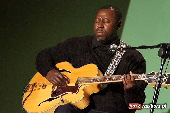 Zdjęcie w galerii na portalu naszraciborz.pl: Eddie Taylor Jr na deser Motywów Bluesa  wiadomości z regionu