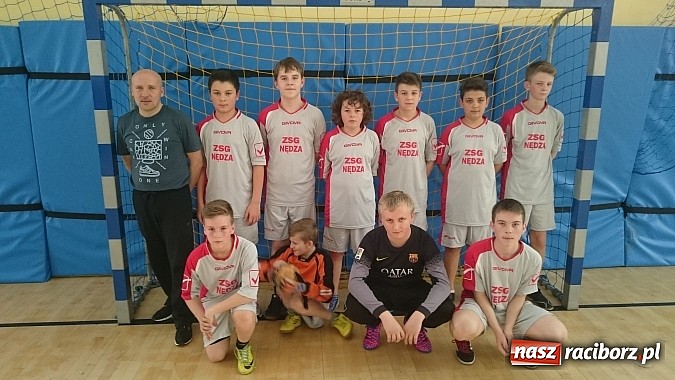 Zdjęcie w galerii na portalu naszraciborz.pl: Rejonowy finał mini piłki ręcznej chłopców wiadomości z regionu