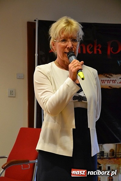 Zdjęcie w galerii na portalu naszraciborz.pl: 6. Przegląd Filmowy Echa Katynia, czyli spotkanie z historią na zamku wiadomości z regionu