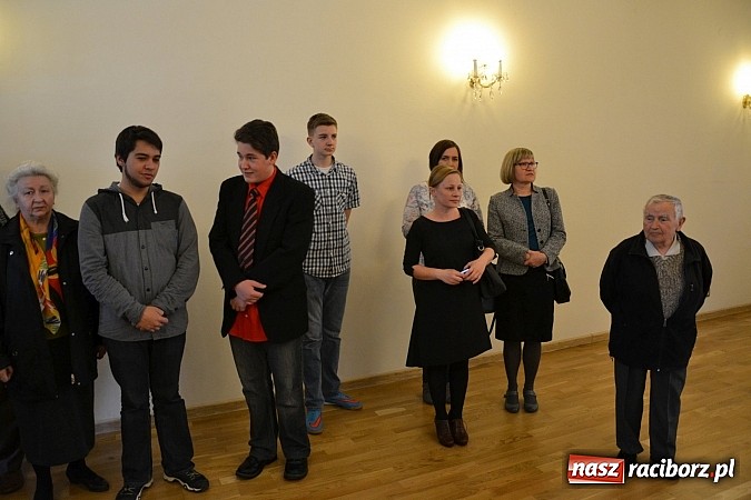 Zdjęcie w galerii na portalu naszraciborz.pl: 6. Przegląd Filmowy Echa Katynia, czyli spotkanie z historią na zamku wiadomości z regionu