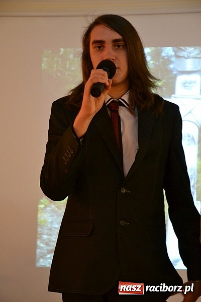 Zdjęcie w galerii na portalu naszraciborz.pl: 6. Przegląd Filmowy Echa Katynia, czyli spotkanie z historią na zamku wiadomości z regionu