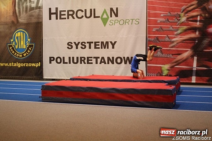 Zdjęcie w galerii na portalu naszraciborz.pl: Uczniowie klas mundurowych ZSOMS mieli wczoraj swoje zawody wiadomości z regionu