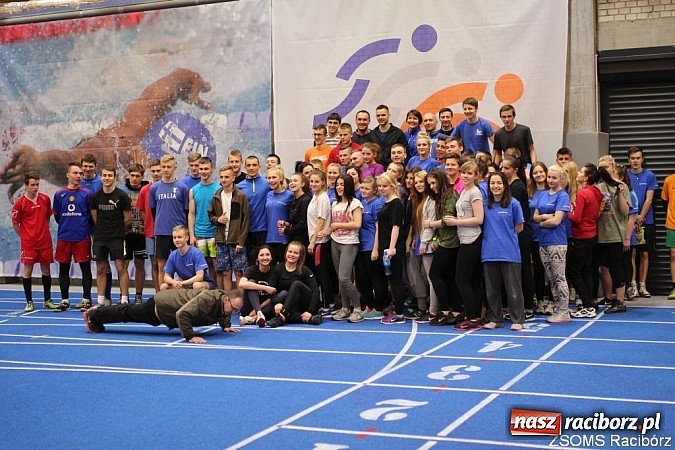 Zdjęcie w galerii na portalu naszraciborz.pl: Uczniowie klas mundurowych ZSOMS mieli wczoraj swoje zawody wiadomości z regionu