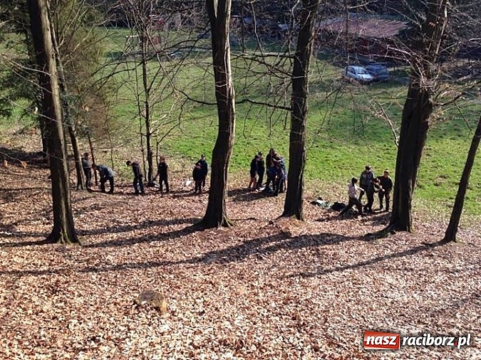 Zdjęcie w galerii na portalu naszraciborz.pl: Harcerze z Raciborza i Wodzisławia na biwaku w Czechach wiadomości z regionu
