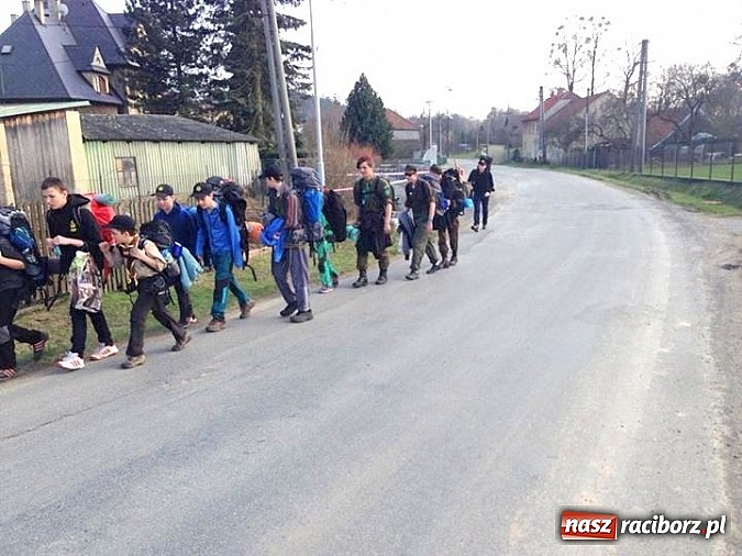 Zdjęcie w galerii na portalu naszraciborz.pl: Harcerze z Raciborza i Wodzisławia na biwaku w Czechach wiadomości z regionu