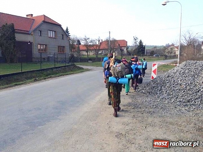 Zdjęcie w galerii na portalu naszraciborz.pl: Harcerze z Raciborza i Wodzisławia na biwaku w Czechach wiadomości z regionu