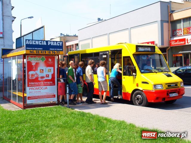 Zdjęcie w galerii na portalu naszraciborz.pl: Pierwszy raciborski FLASH MOB wiadomości z regionu
