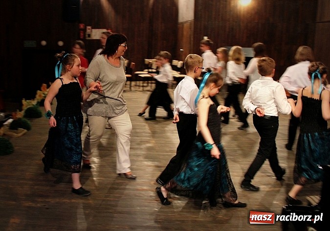 Zdjęcie w galerii na portalu naszraciborz.pl: Dzień otwarty w szkole muzycznej z bajką Kot w butach wiadomości z regionu