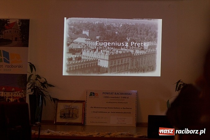 Zdjęcie w galerii na portalu naszraciborz.pl: Jubileusz Młodzieżowego Domu Kultury na Zamku Piastowskim wiadomości z regionu