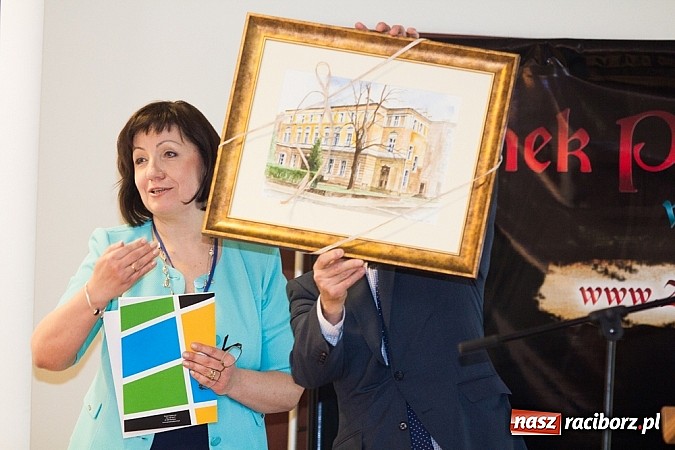 Zdjęcie w galerii na portalu naszraciborz.pl: Jubileusz Młodzieżowego Domu Kultury na Zamku Piastowskim wiadomości z regionu