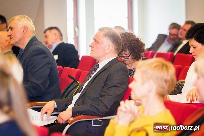 Zdjęcie w galerii na portalu naszraciborz.pl: Jubileusz Młodzieżowego Domu Kultury na Zamku Piastowskim wiadomości z regionu
