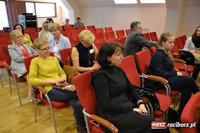 Zdjęcie w galerii na portalu naszraciborz.pl: Jubileusz Młodzieżowego Domu Kultury na Zamku Piastowskim wiadomości z regionu