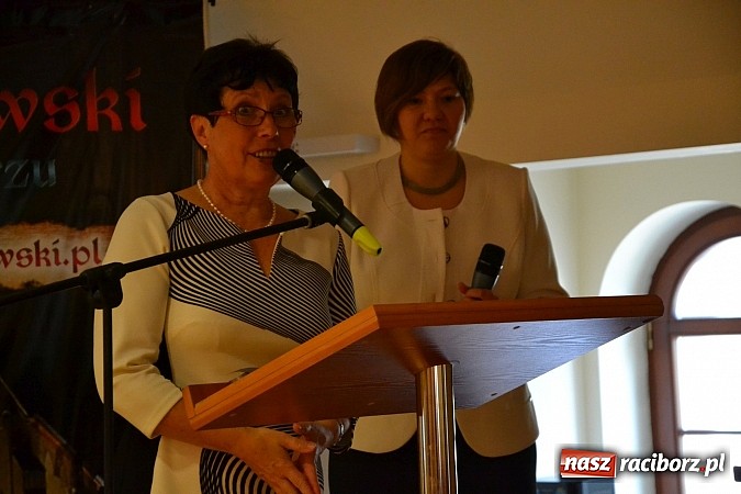 Zdjęcie w galerii na portalu naszraciborz.pl: Jubileusz Młodzieżowego Domu Kultury na Zamku Piastowskim wiadomości z regionu