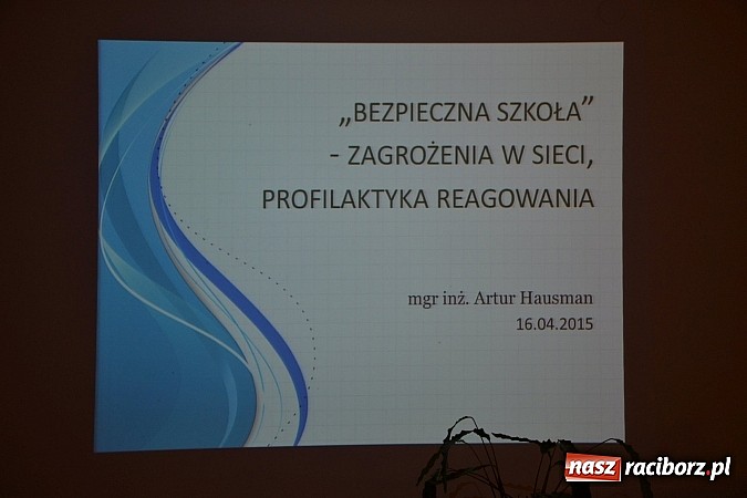 Zdjęcie w galerii na portalu naszraciborz.pl: Jubileusz Młodzieżowego Domu Kultury na Zamku Piastowskim wiadomości z regionu