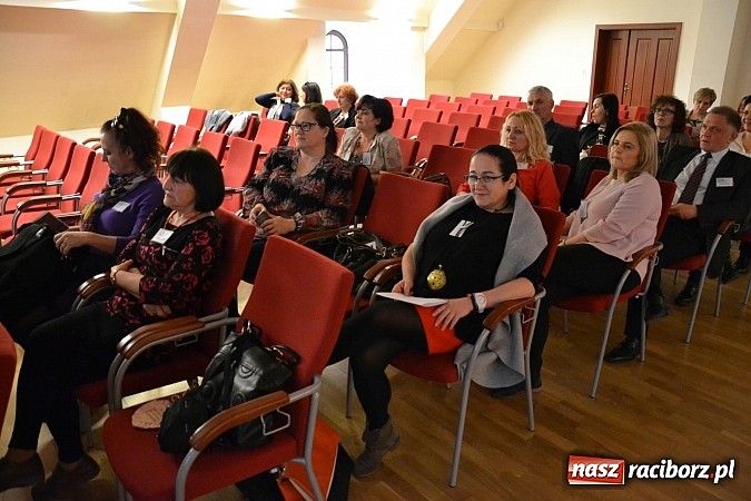 Zdjęcie w galerii na portalu naszraciborz.pl: Jubileusz Młodzieżowego Domu Kultury na Zamku Piastowskim wiadomości z regionu