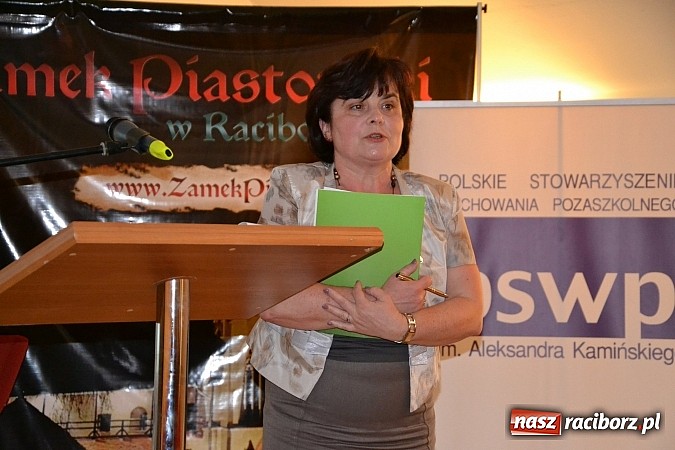 Zdjęcie w galerii na portalu naszraciborz.pl: Jubileusz Młodzieżowego Domu Kultury na Zamku Piastowskim wiadomości z regionu