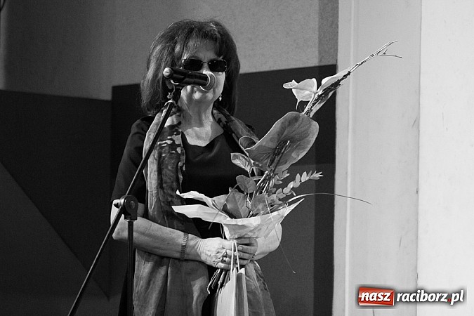 Zdjęcie w galerii na portalu naszraciborz.pl: Jubileuszowy koncert Młodzieżowego Domu Kultury w Raciborzu wiadomości z regionu