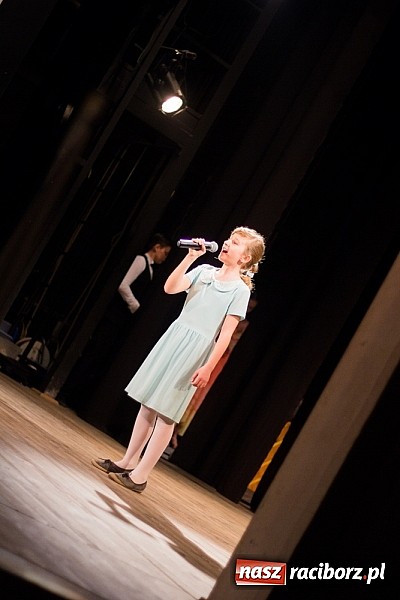 Zdjęcie w galerii na portalu naszraciborz.pl: Jubileuszowy koncert Młodzieżowego Domu Kultury w Raciborzu wiadomości z regionu