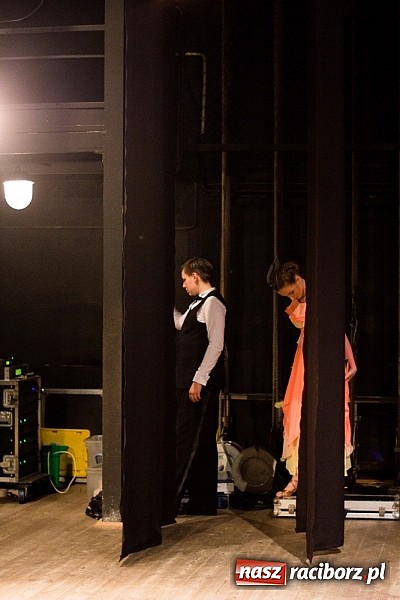 Zdjęcie w galerii na portalu naszraciborz.pl: Jubileuszowy koncert Młodzieżowego Domu Kultury w Raciborzu wiadomości z regionu