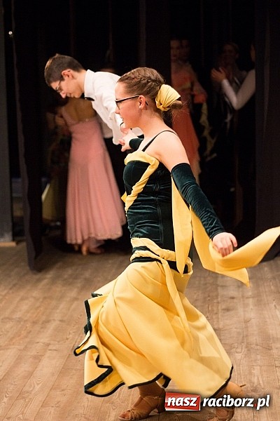 Zdjęcie w galerii na portalu naszraciborz.pl: Jubileuszowy koncert Młodzieżowego Domu Kultury w Raciborzu wiadomości z regionu