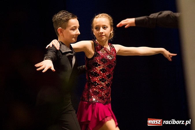 Zdjęcie w galerii na portalu naszraciborz.pl: Jubileuszowy koncert Młodzieżowego Domu Kultury w Raciborzu wiadomości z regionu