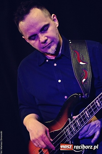 Zdjęcie w galerii na portalu naszraciborz.pl: Mikromusic wczoraj zagrał na Końcu Świata wiadomości z regionu