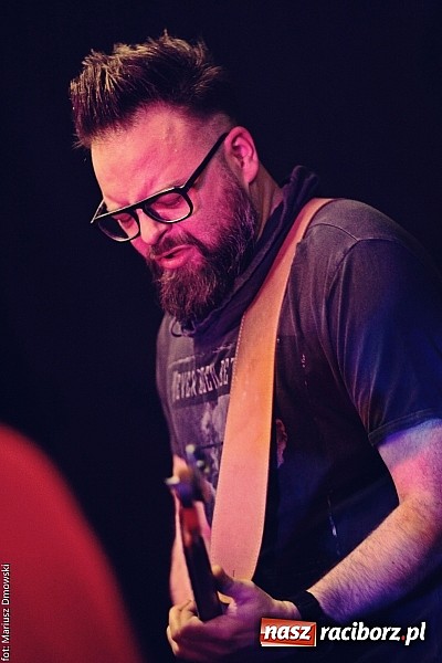 Zdjęcie w galerii na portalu naszraciborz.pl: Mikromusic wczoraj zagrał na Końcu Świata wiadomości z regionu