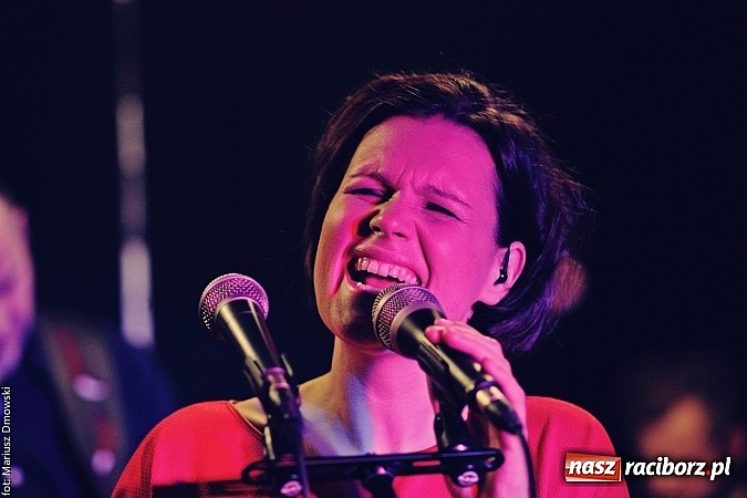 Zdjęcie w galerii na portalu naszraciborz.pl: Mikromusic wczoraj zagrał na Końcu Świata wiadomości z regionu