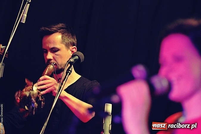 Zdjęcie w galerii na portalu naszraciborz.pl: Mikromusic wczoraj zagrał na Końcu Świata wiadomości z regionu