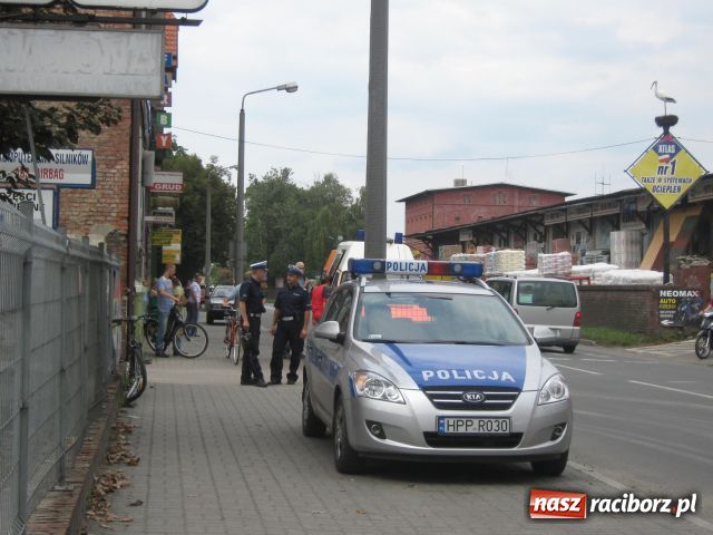 Zdjęcie w galerii na portalu naszraciborz.pl: Rowerzysta pod kołami fabii wiadomości z regionu