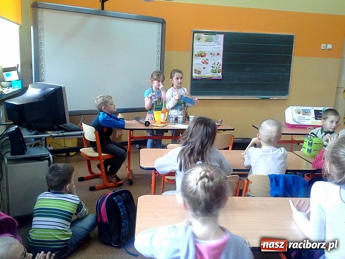 Zdjęcie w galerii na portalu naszraciborz.pl: Serek o smaku owocowym czy owocowy? wiadomości z regionu