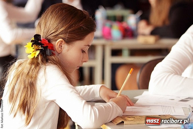 Zdjęcie w galerii na portalu naszraciborz.pl: Tworkowscy uczniowie najlepsi z niemieckiego wiadomości z regionu