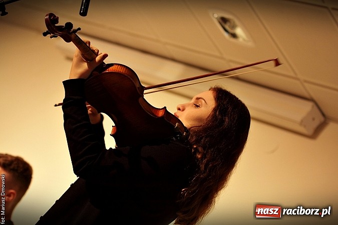 Zdjęcie w galerii na portalu naszraciborz.pl: III Ogólnopolski Konkurs Piosenki Hiszpańskojęzycznej za nami  wiadomości z regionu