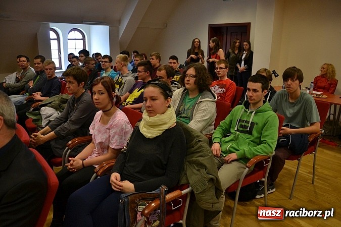 Zdjęcie w galerii na portalu naszraciborz.pl: III Ogólnopolski Konkurs Piosenki Hiszpańskojęzycznej za nami  wiadomości z regionu