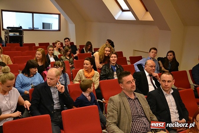 Zdjęcie w galerii na portalu naszraciborz.pl: III Ogólnopolski Konkurs Piosenki Hiszpańskojęzycznej za nami  wiadomości z regionu